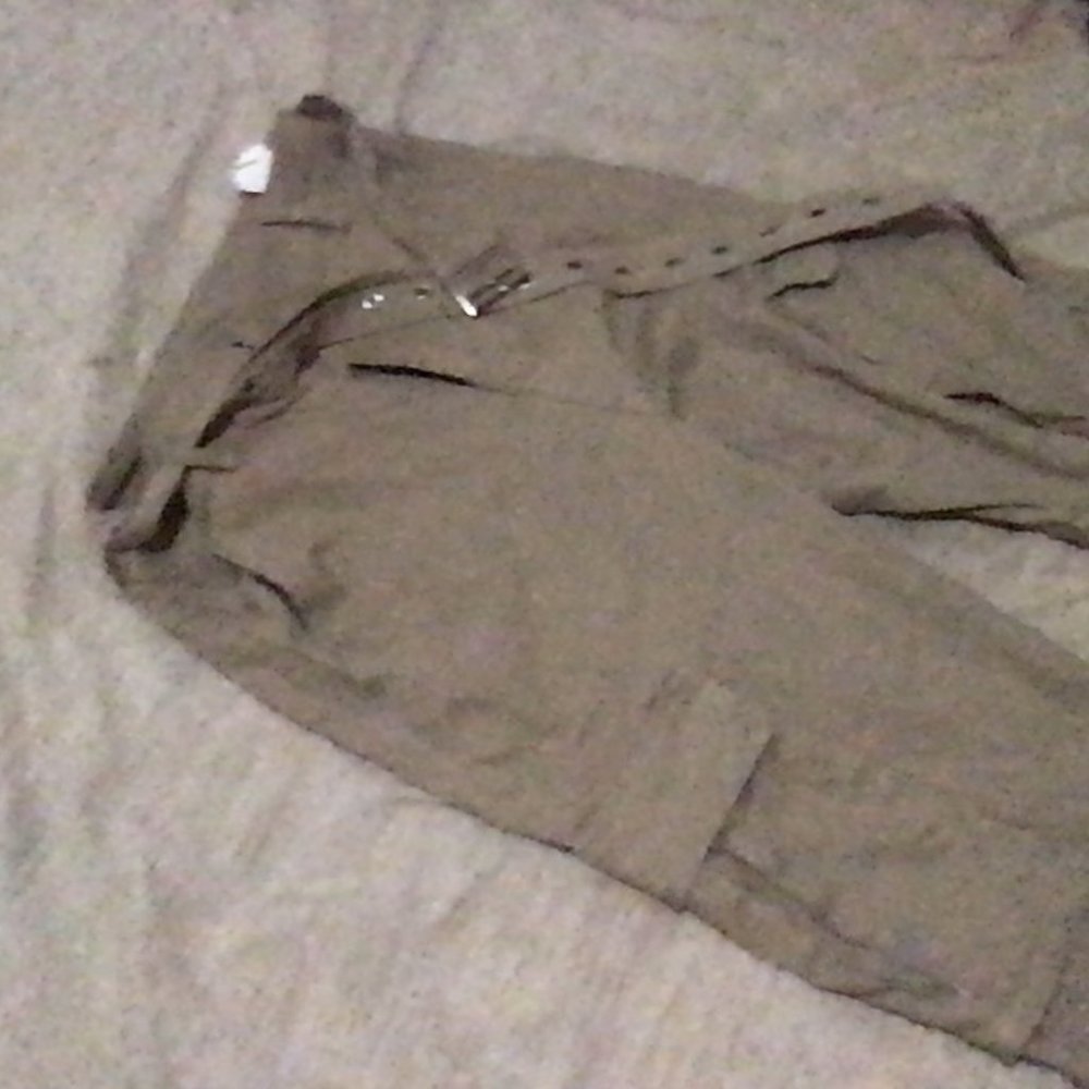 kahki pants